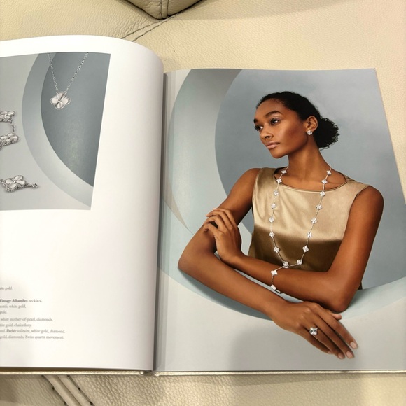 Van Cleef & Arpels Hardcover Jewel Collection Book Catalog - Picture 5 of 8